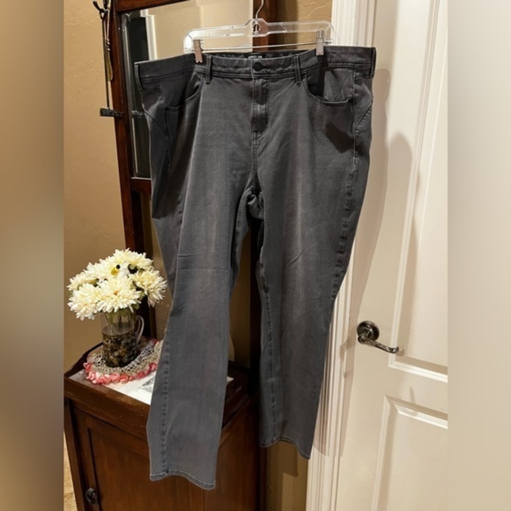 Curves 360 By NYDJ Boost Skinny Released Hem Gray Jeans Size 24W